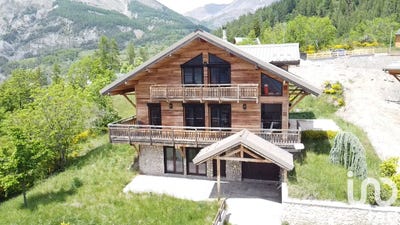/international/fr/allos-provence-alpes-cote-d-azur-310100005203/