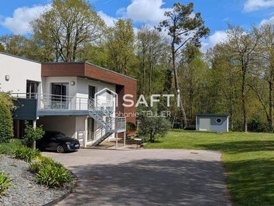 /international/fr/trebrivan-brittany-310107528320/