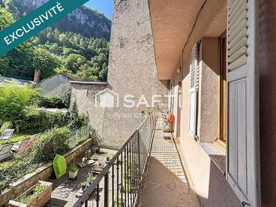 /international/fr/saint-claude-franche-comte-310108995288/?lang=pt