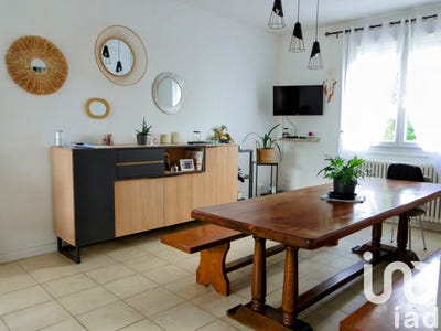 /international/fr/monts-centre-val-de-loire-310099056050/