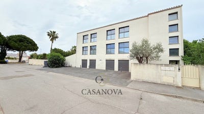 /international/fr/lattes-languedoc-roussillon-310109202480/?lang=de