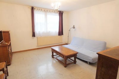 /international/fr/le-creusot-burgundy-310106834269/