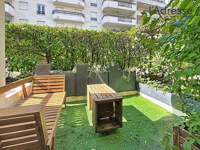 /international/fr/suresnes-ile-de-france-310108670625/