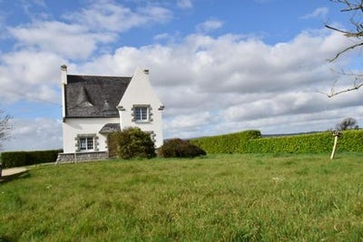 /international/fr/plonevez-porzay-brittany-310104844232/