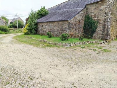 /international/fr/locoal-mendon-brittany-310109266675/