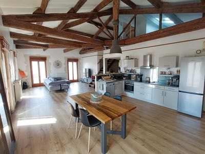 /international/fr/le-pouget-languedoc-roussillon-310097676421/