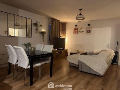 /international/fr/24-boulevard-st-just-poitiers-charente-310106488639/
