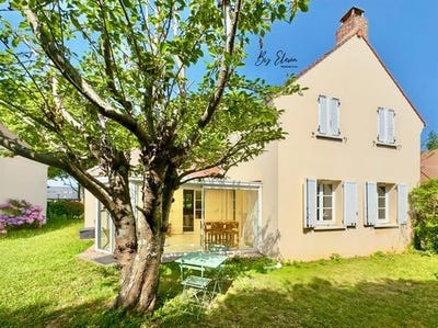 /international/fr/bussy-st-georges-ile-de-france-310100650955/