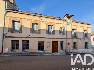 /international/fr/pont-sur-yonne-burgundy-310105072338/