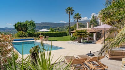 /international/fr/opio-hh-15829893-opio-provence-alpes-cote-d-azur-310100953890/