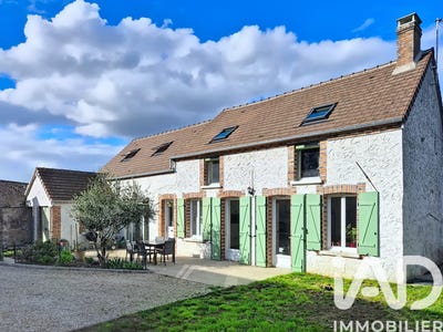 /international/fr/villeblevin-burgundy-310107943258/