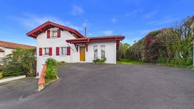 /international/fr/larressore-aquitaine-310107221208/