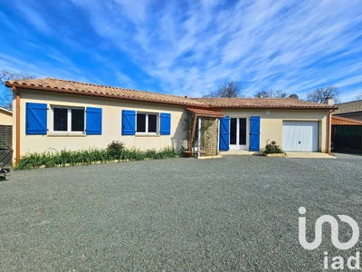 /international/fr/naujac-sur-mer-aquitaine-310095272979/