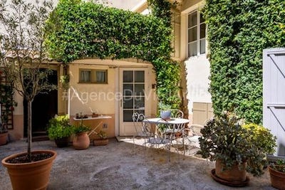 /international/fr/antibes-provence-alpes-cote-d-azur-310108433339/
