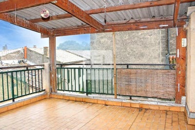 /international/fr/laudun-l-ardoise-languedoc-roussillon-310107743392/