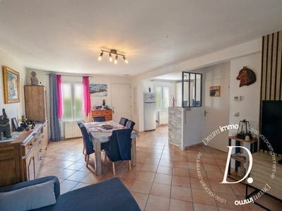 /international/fr/fourques-languedoc-roussillon-310107013307/
