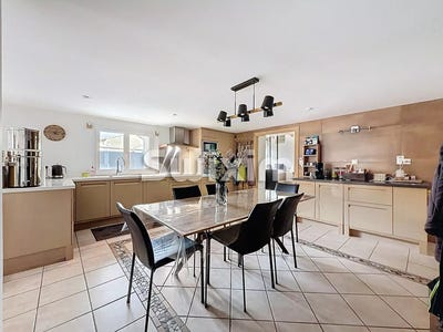 /international/fr/saint-jean-de-gonville-rhone-310105943754/
