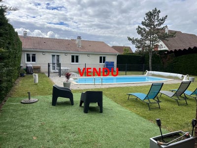 /international/fr/saint-just-saint-rambert-centre-val-de-loire-120091657105/