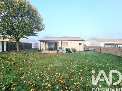 /international/fr/saint-hilaire-le-vouhis-pays-de-la-loire-310104890938/