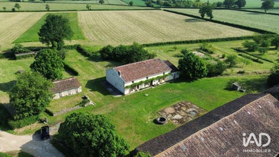 /international/fr/vouille-pays-de-la-loire-310108371268/