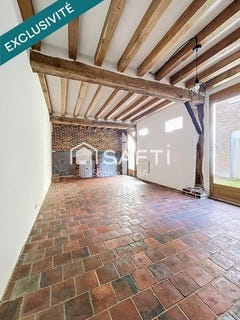 /international/fr/la-ferte-loupiere-burgundy-310105946576/