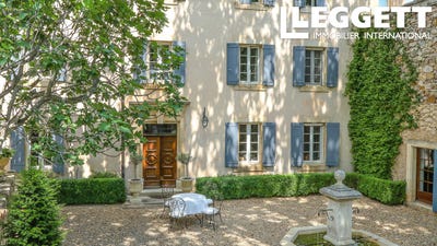 /international/fr/rustrel-provence-alpes-cote-d-azur-310094616003/
