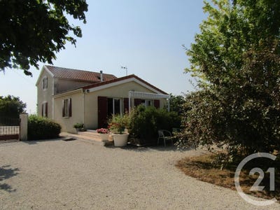 /international/fr/luche-sur-brioux-charente-310109239386/?lang=fr