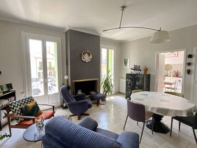 /international/fr/roujan-languedoc-roussillon-310106083671/