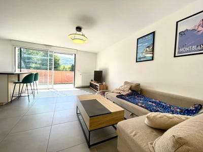 /international/fr/gresy-sur-aix-rhone-310100877318/