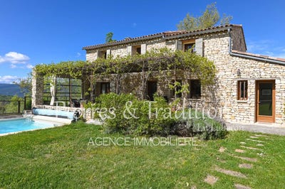 /international/fr/caseneuve-provence-alpes-cote-d-azur-120092760987/