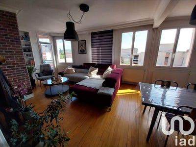 /international/fr/clermont-ferrand-auvergne-310100436321/