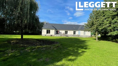/international/fr/desertines-pays-de-la-loire-310100824379/