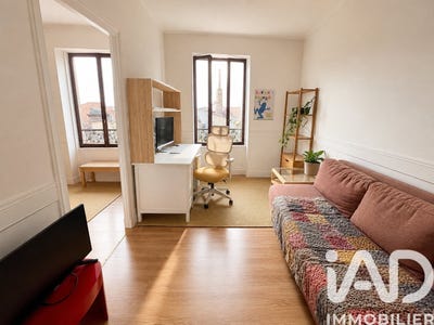 /international/fr/clermont-ferrand-auvergne-310108832609/