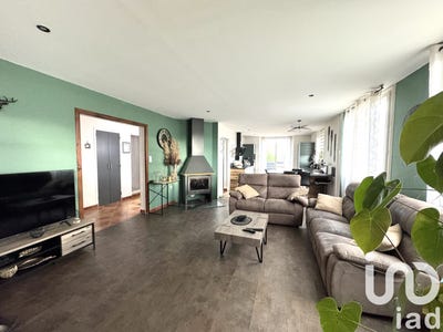 /international/fr/lavelanet-midi-pyrenees-310103136767/