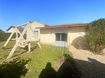 /international/fr/monsempron-libos-aquitaine-310107491067/
