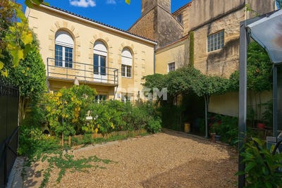 /international/fr/pauillac-aquitaine-310103225000/