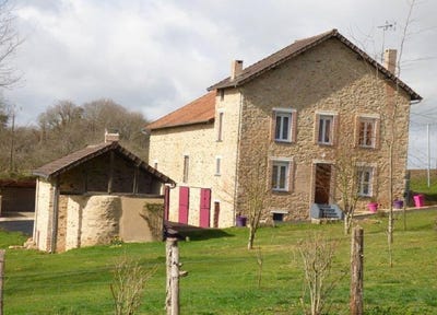 /international/fr/saint-leonard-de-noblat-limousin-310104087246/