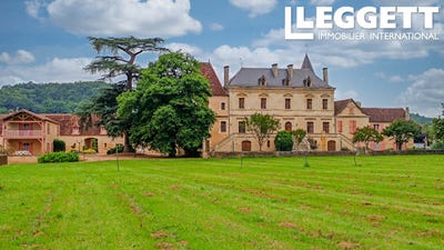 /international/fr/le-buisson-de-cadouin-aquitaine-120085632331/?lang=zh-tw