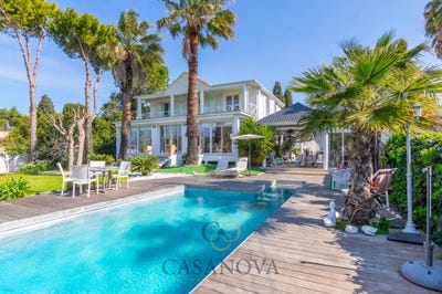 /international/fr/montpellier-languedoc-roussillon-310108553842/