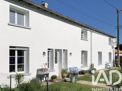 /international/fr/corme-royal-charente-310104630799/