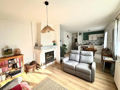 /international/fr/corgnac-sur-l-isle-aquitaine-310101414452/?lang=en