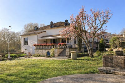 /international/fr/bourdeilles-aquitaine-310107070109/