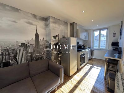 /international/fr/clermont-ferrand-auvergne-310103371318/
