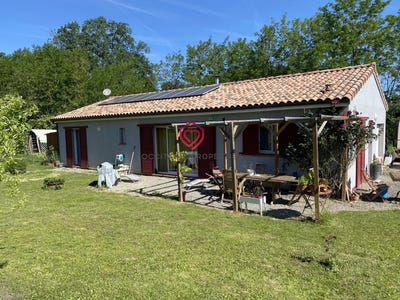 /international/fr/artigat-midi-pyrenees-310108105350/