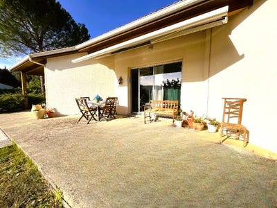 /international/fr/limoux-languedoc-roussillon-310107014247/