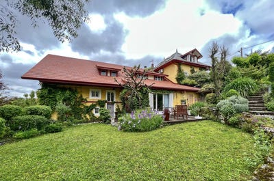 /international/fr/aix-les-bains-hh-15167331-aix-les-bains-rhone-310100959962/?lang=en