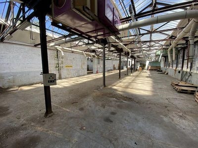 /international/fr/leigneux-centre-val-de-loire-310108564829/