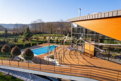 /international/fr/la-roche-guyon-ile-de-france-310098391406/?lang=it
