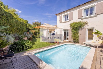 /international/fr/la-croix-valmer-provence-alpes-cote-d-azur-310108429798/