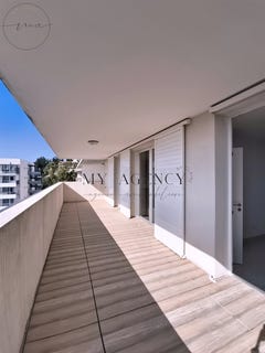 /international/fr/villeneuve-les-beziers-languedoc-roussillon-310105244501/